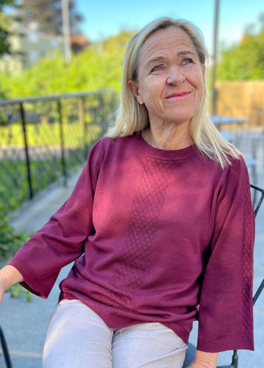 Sissel genser burgunder