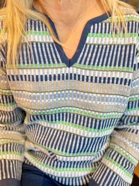 Hovedbilde Renate genser stripet v-hals