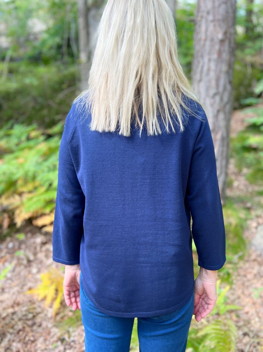 Nelly genser blå marine