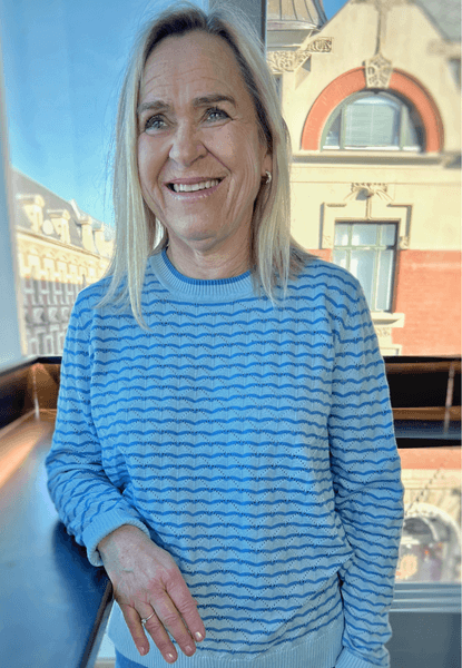 Hovedbilde Lisen genser bølget støvblå