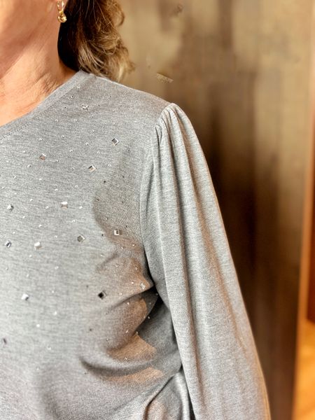 Hovedbilde Gry topp grå strass