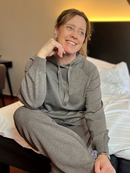 Hovedbilde Gabrielle genser valnøtt