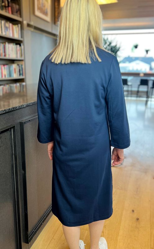 Sølvi myk kjole blå