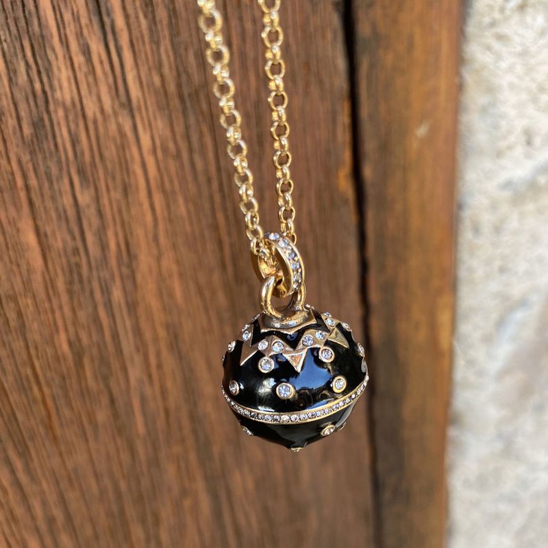 Langt kjede Black ball
