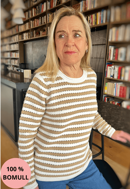 Hovedbilde Lisen bomullsgenser sandfarget stripe