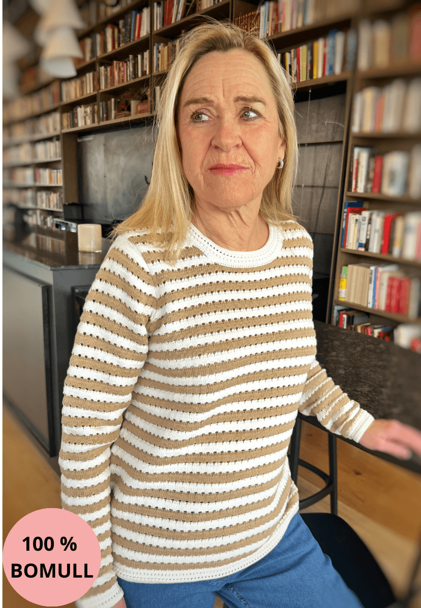 Lisen bomullsgenser sandfarget stripe