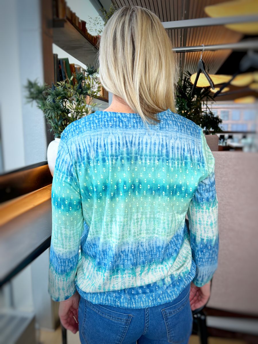 Lisen topp mint batikk