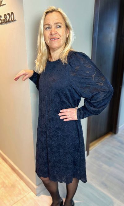 Hovedbilde Line blondekjole midnattblå