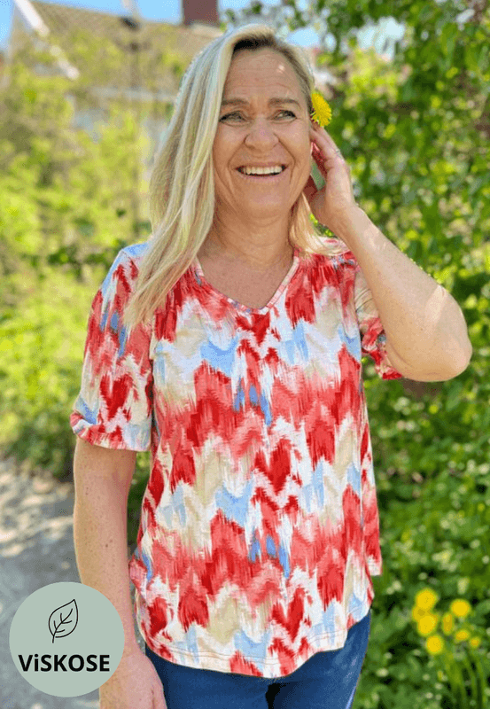 Sølvi t-shirt poppyred mønster