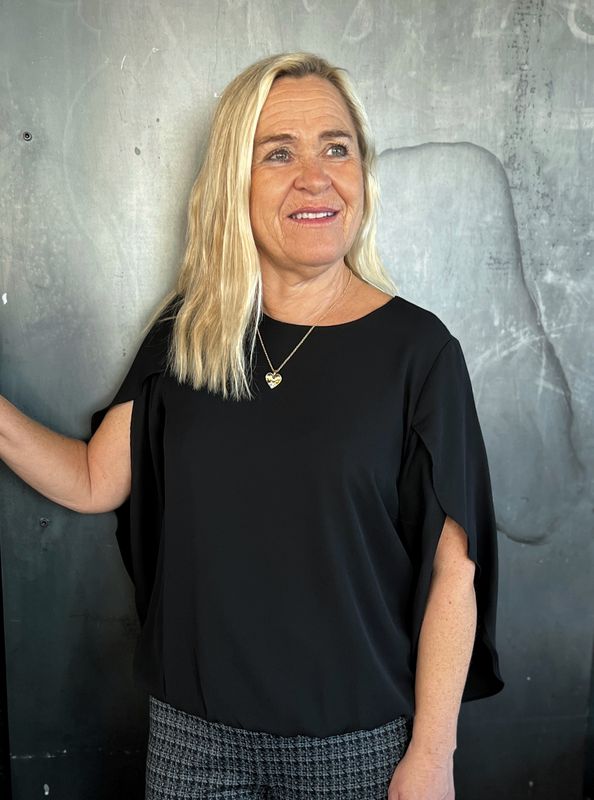 Kjersti chiffon bluse svart