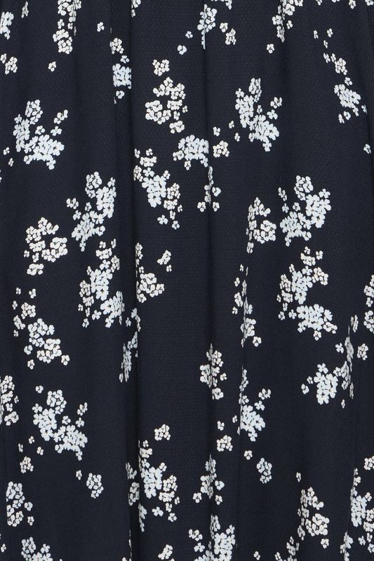 Carla kjole nordisk blomst
