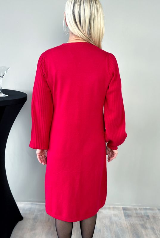 Helga kjole hjerterød
